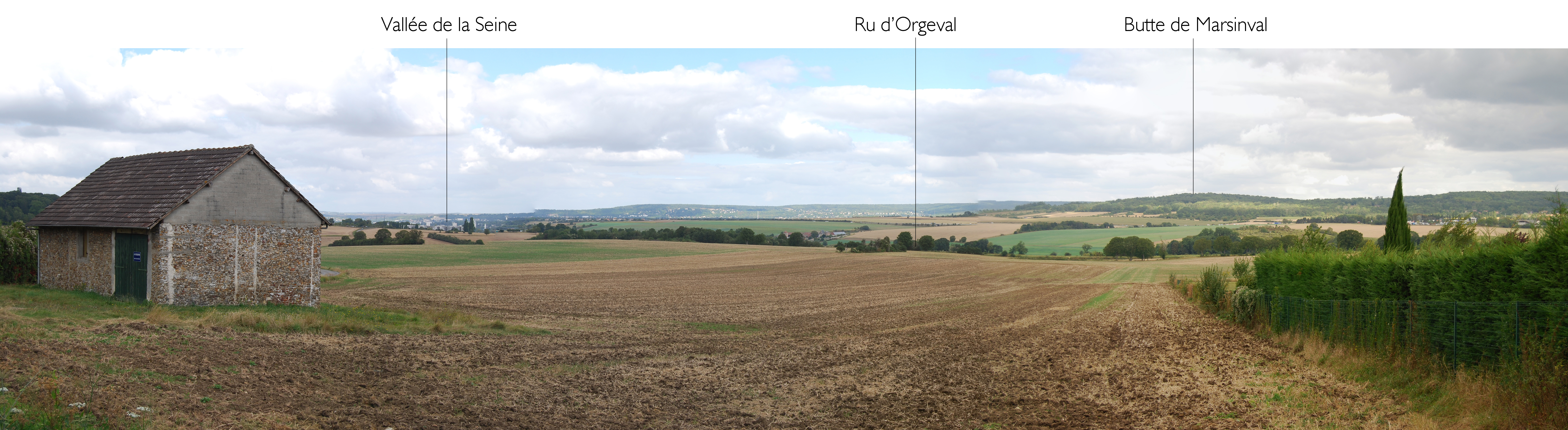 L’élégance du paysage agricole, déroulé en vague ample. Ici vu de Morainvilliers